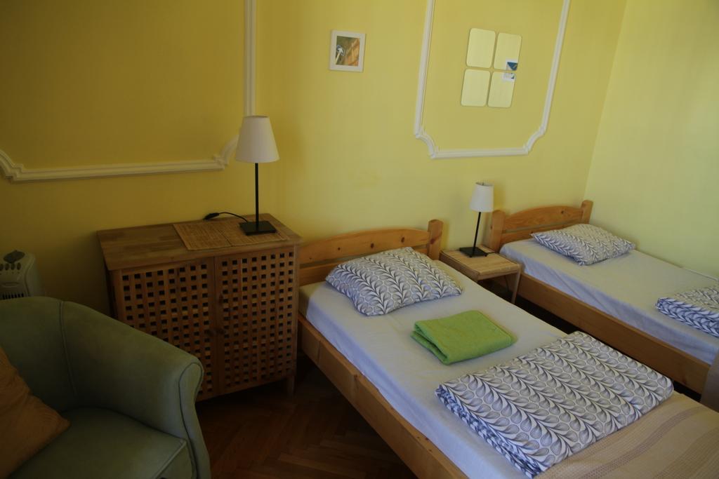 Downtown Oasis Ostello *